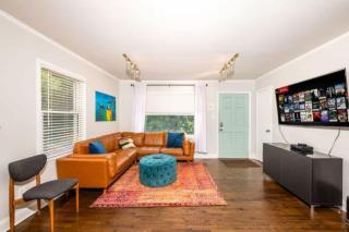3BR - South End - Oasis -Firepit - 9
