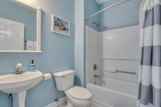 Lovely Tybee Condo Short Walk to the Beach with Lots of Amenities - 5