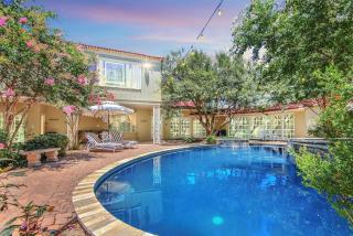 Gatsby Getaway 2 miles to TTU Pool Speakeasy Bar - 6