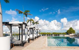 Luxury Oceanview Condo, Pool, Private Beach Access - 0