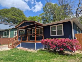 Heart of Atlanta - Conveniently Located - 3