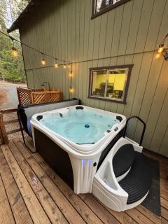 Bear Feet Cabin - 9