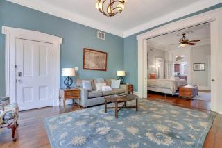 Southern Belle Parlor by Lucky Savannah - 8