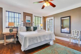 Southern Belle Skyline by Lucky Savannah - 1