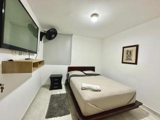 Lujoso Apto 5 min de Clínica Valle de lili y CC Jardín Plaza, 2103 - 6