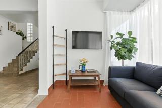 8BR 7 BA Sleeps 16 Wifi Walk to Beach - 5
