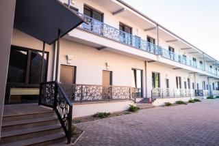 Urban76 Apartments - 6