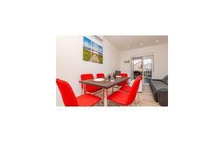 1 Bedroom Awesome Apartment In Brodarica - 8