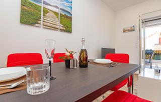 1 Bedroom Awesome Apartment In Brodarica - 2