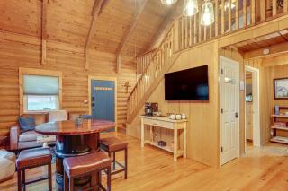 Soak in Hot Tub, Explore Outdoors Cleveland Cabin - 5