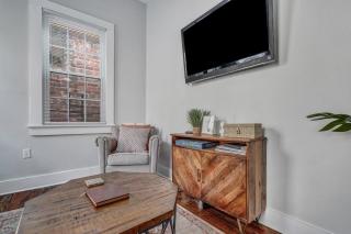 Azalea Cottage by Lucky Savannah - 2