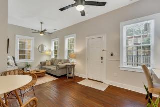 Pink Magnolia Cottage by Lucky Savannah - 3