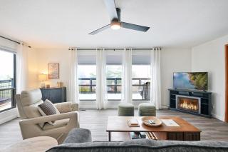 Manor Hill Haven Hot Tub & Accessible Features - 9