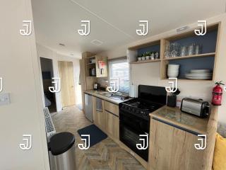 Sea Esta Beautiful 2 Bedroom Caravan At Sealbay Resorts, - 6