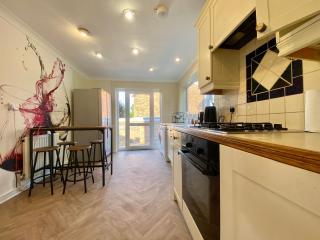 NEW Premium House in Norwich, 5 bedrooms and Private Parking - 4