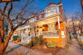 Brick & Bloom Retreat by Lucky Savannah - 8