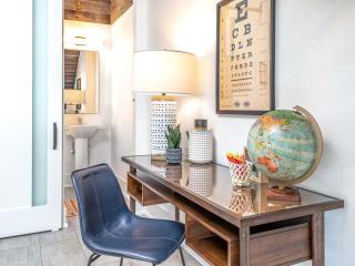 Savannah Suite Tea by Lucky Savannah - 4