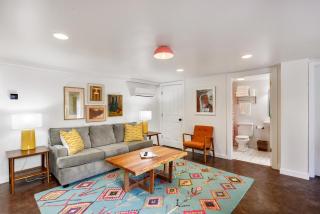 The Squares of Savannah: Lafayette by Lucky Savannah - 8