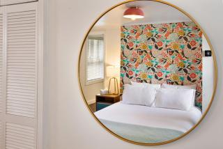 The Squares of Savannah: Lafayette by Lucky Savannah - 5