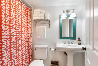 The Squares of Savannah: Lafayette by Lucky Savannah - 3