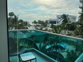 Relax by the Sea – Spacious Apartment with Beautiful Views - 0