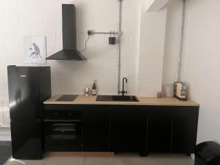 Beautiful studio near the station - 3