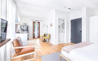 The Park House 3B by Lucky Savannah - 2