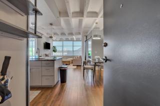 Urban Loft by Lucky Savannah - 4