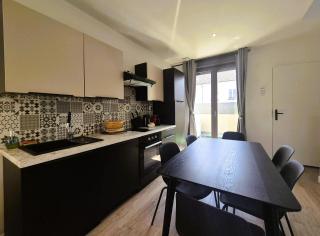 Sidney - 6P - Centre ville - 7