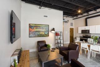 Whitaker Street Collection Unit 101 by Lucky Savannah - 5