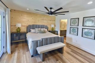 Tangerine Sky Ranch Cabin - 2