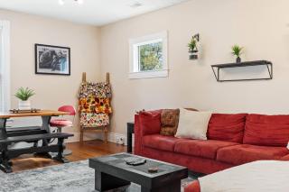 Southern Parkway Retreat Private Yard & Comfort - 0