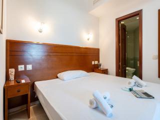 Beachfront Apartment -Don Juan Manilva - 6