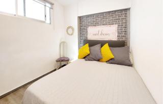 Nice Apartment In Puebla De Farnals - 6