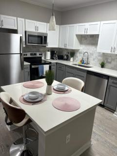 Stylish 1BR in Magnolia Easy Access to Woodlands - 6