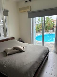 Sunset Bungalow - 6