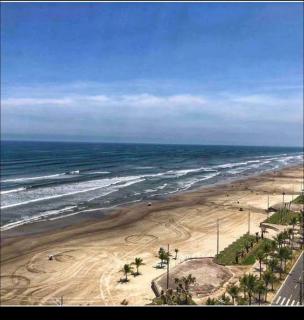 Apartamento frente mar Canto do forte - 9