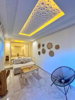 Blue Horizon Aparthotel - 9