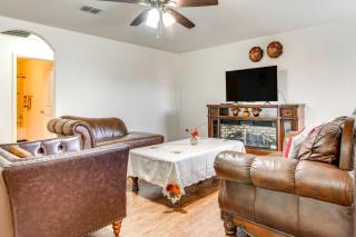 13 Mi to Lackland AFB San Antonio Home! - 4