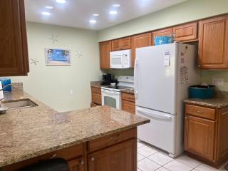 Trish's Beach Retreat W Poolspa By Siesta Keys#2 - 3