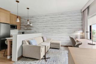 Residence Inn by Marriott Melville - 4