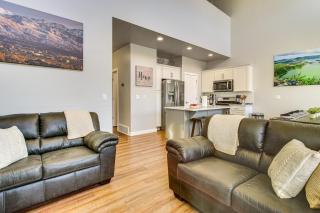 Room to Work and Relax! SLC Townhome with Office, Yard - 5