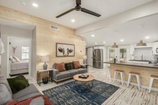 Glenwillow home - minutes from Cardinals Stadium! - 6