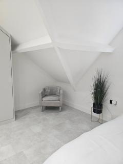 Luxury 3 bed next to city centre - 3