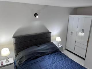 Moderno Apartamento A 15 Minutos del Aeropuerto & Embajada - 9
