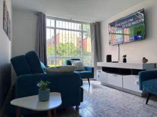 Moderno Apartamento A 15 Minutos del Aeropuerto & Embajada - 3