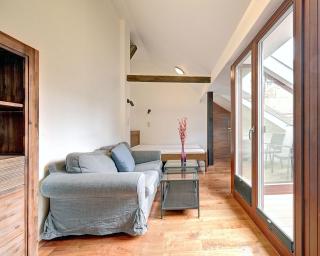 PENTHOUSe SUITE ABOVE - 2
