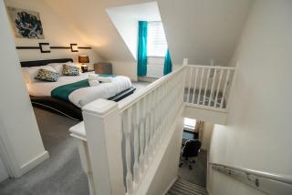 Sleeps 5 - Contractors - Families - Groups - 9