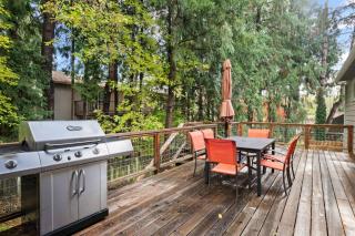 Bridlemile Cottage - 8