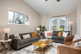 Bridlemile Cottage - 3